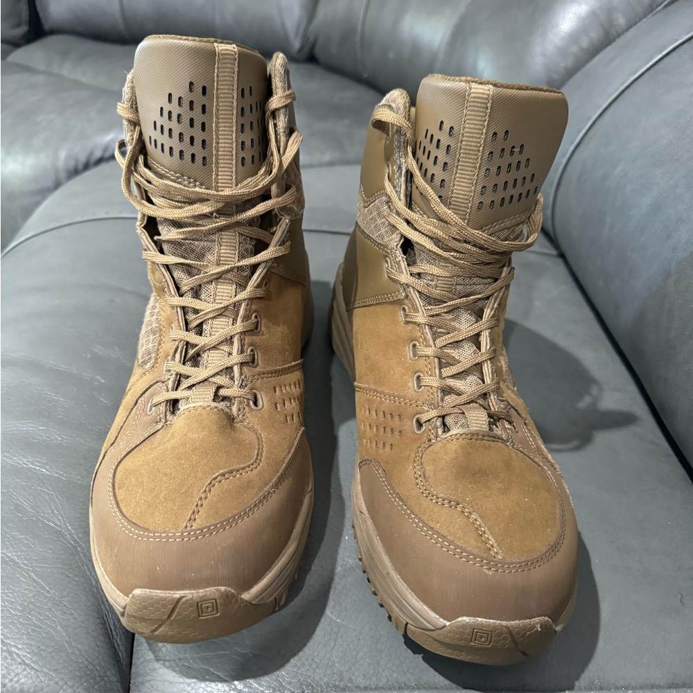 Men’s 511 Halcyon Tactical Boot Size 11.5